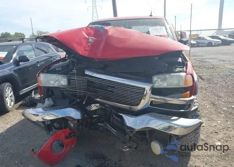 2004 GMC Sierra 2500Hd Slt z USA, uszkodzony, nr VIN 1GTHK29U04E247011